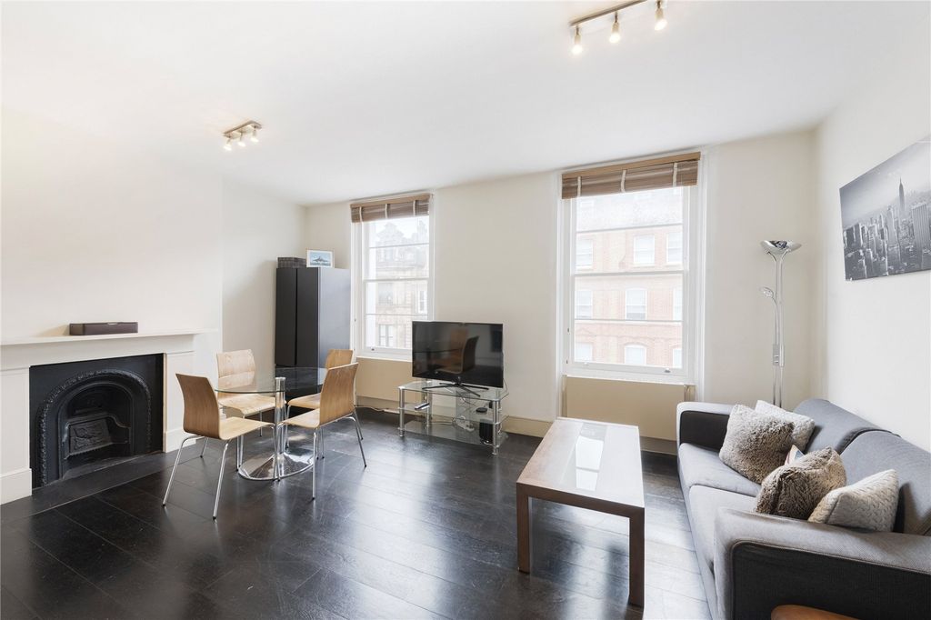 Property photo 1 of 6 Recpetion Room