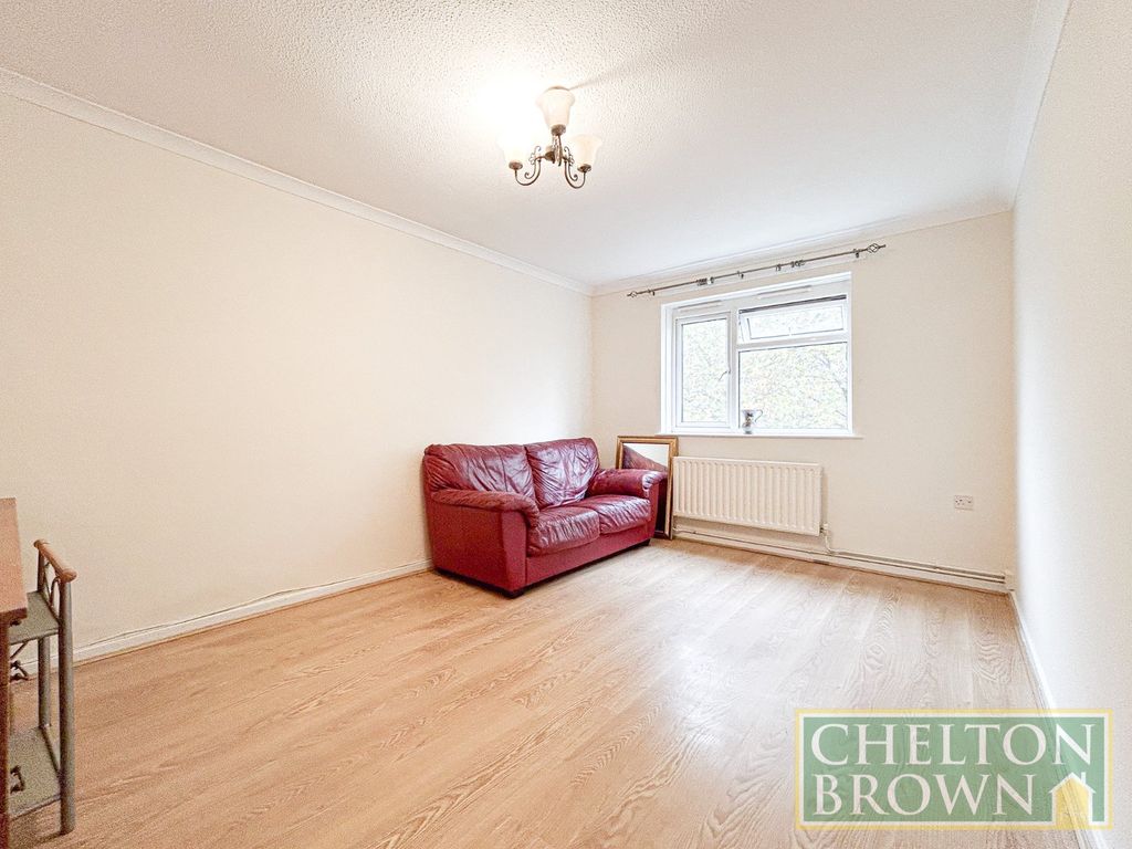 Property photo 2 of 17 Living Room