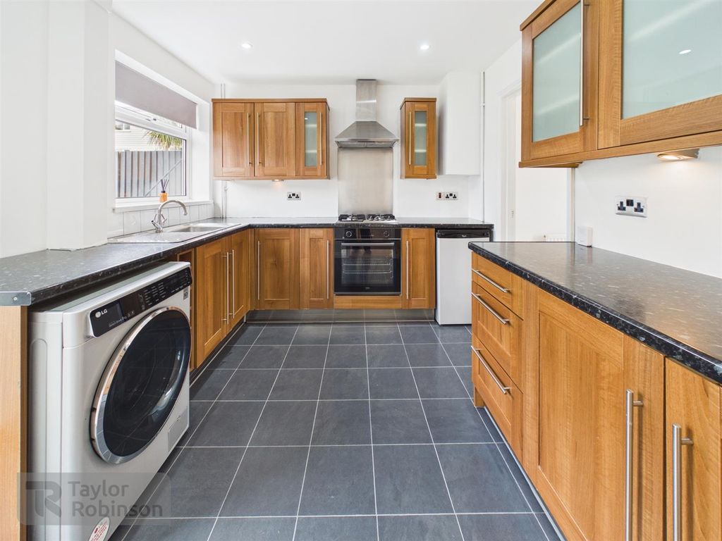 Property photo 3 of 12 Cam02600G0-Pr0700-Still010.Jpg