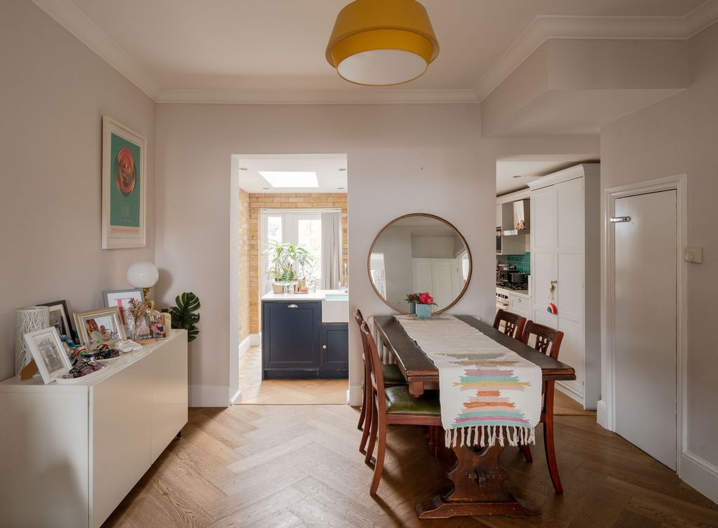 Property photo 3 of 29