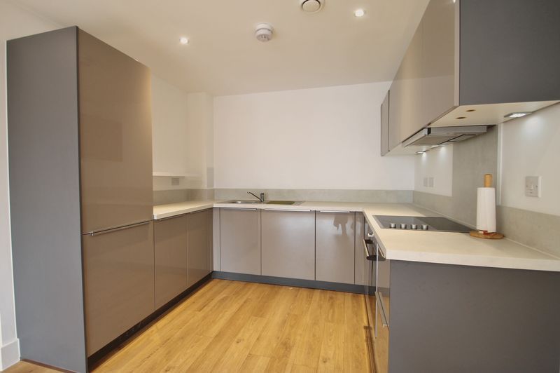 Property photo 3 of 7 Photo 5