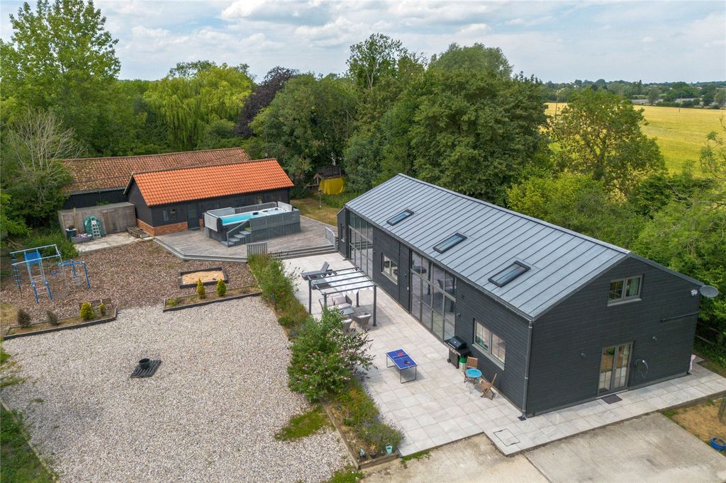 Property photo 1 of 22 Aerial View