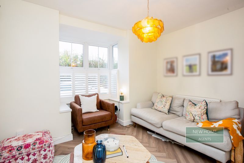 Property photo 3 of 25 Photo 14