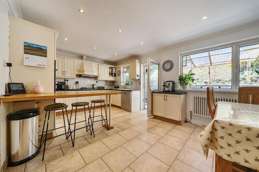Additional image 8 of 4 bed detached house for saleYr Allt, Llangennech, Llanelli SA14