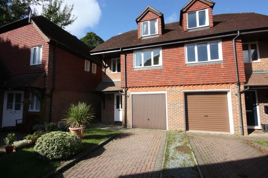 Property photo 1 of 21