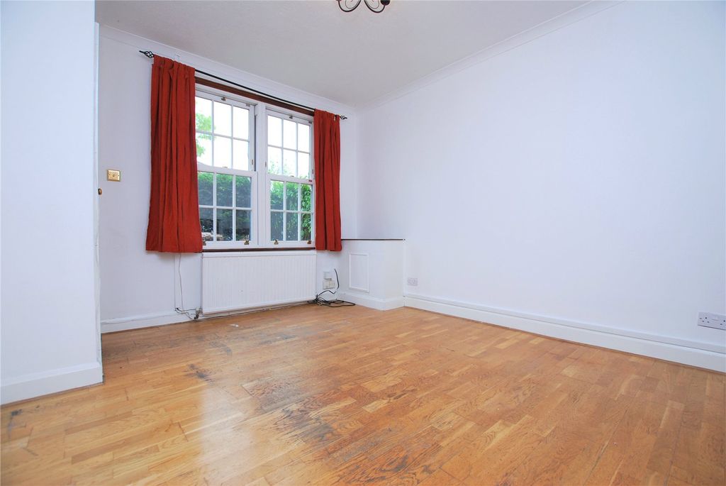 Property photo 3 of 9 Picture No. 03