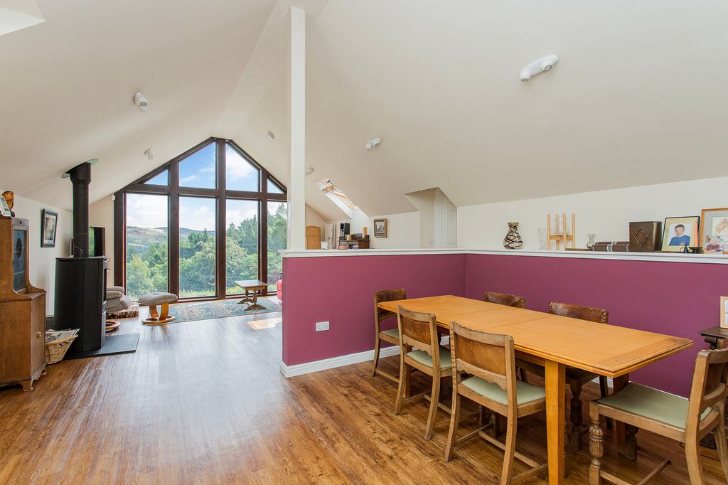 Property photo 3 of 19 Property Image 3