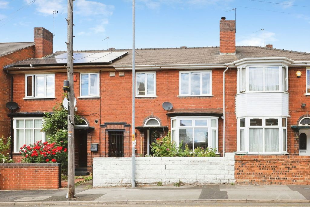 Property photo 1 of 33