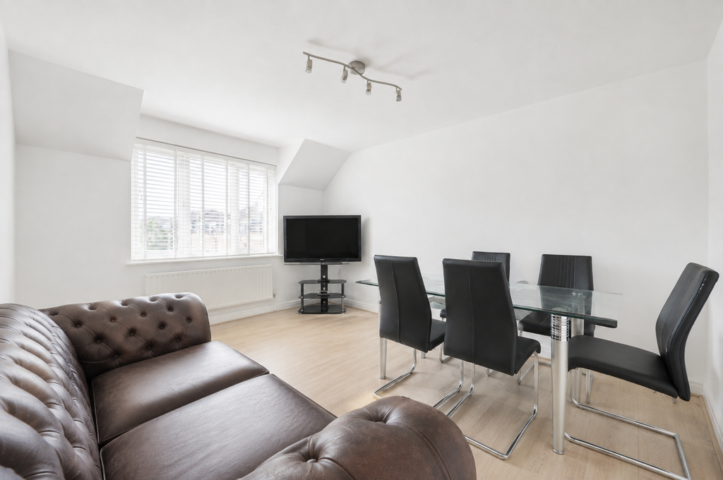 Property photo 2 of 9 Reception Room
