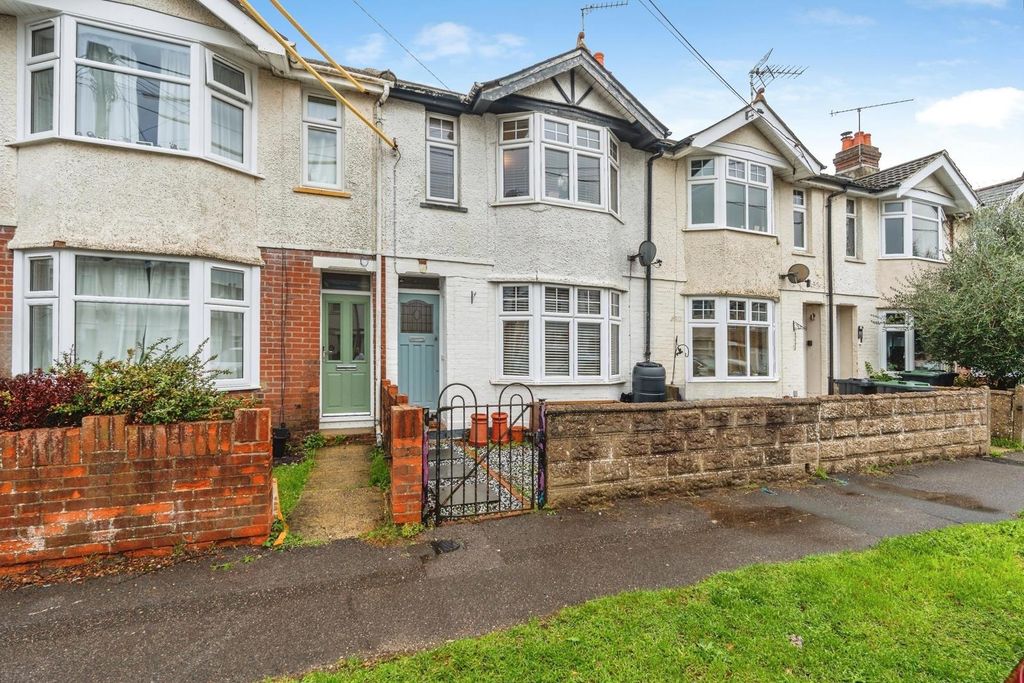 Property photo 1 of 17 Pbox-Img.Jpg
