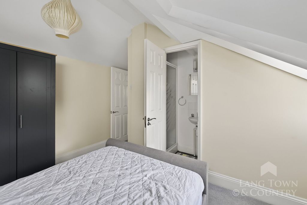 Additional image 11 of 3 bed flat for saleMolesworth Road, Stoke, Plymouth PL3