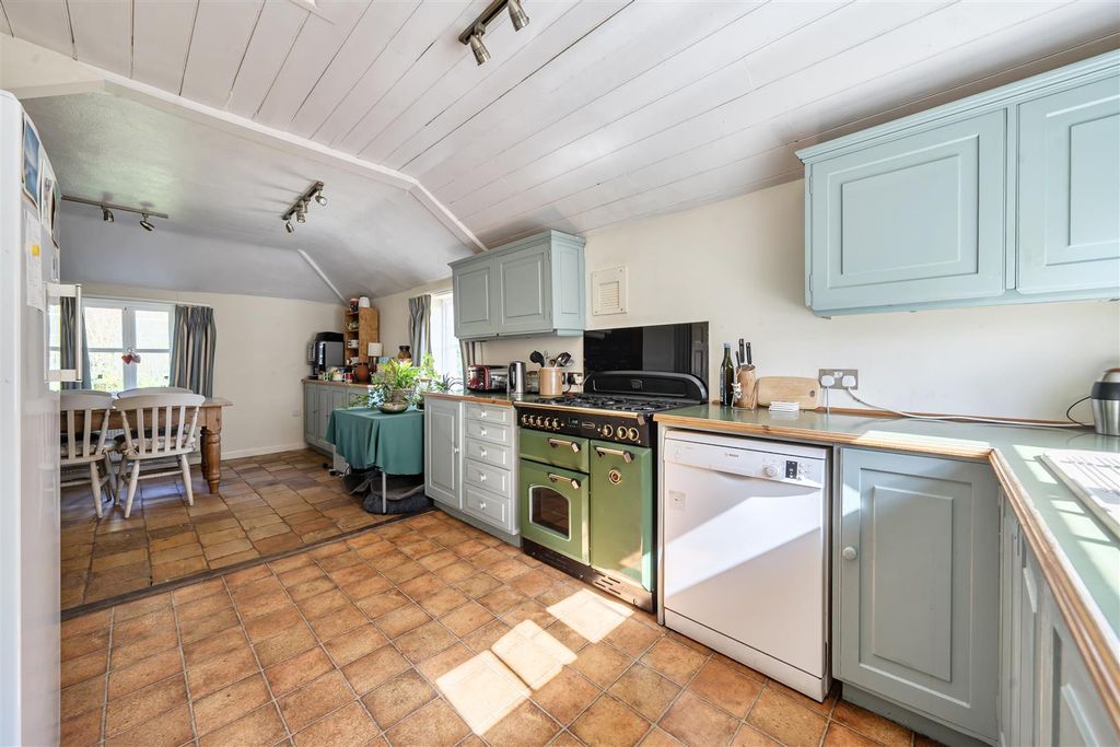 Property photo 3 of 24 Kitchen