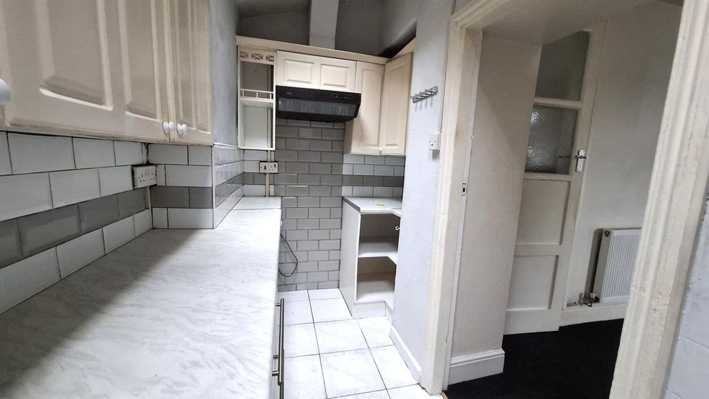 Property photo 3 of 10 4.Jpg