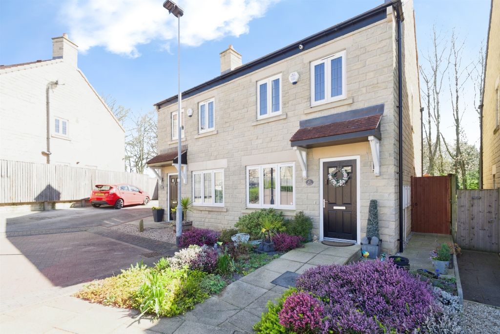 Property photo 2 of 20