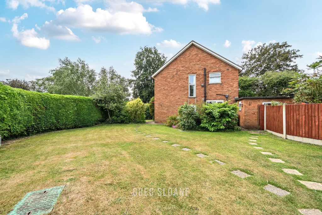 Property photo 1 of 23 1479673-21-6A342d6124Edf