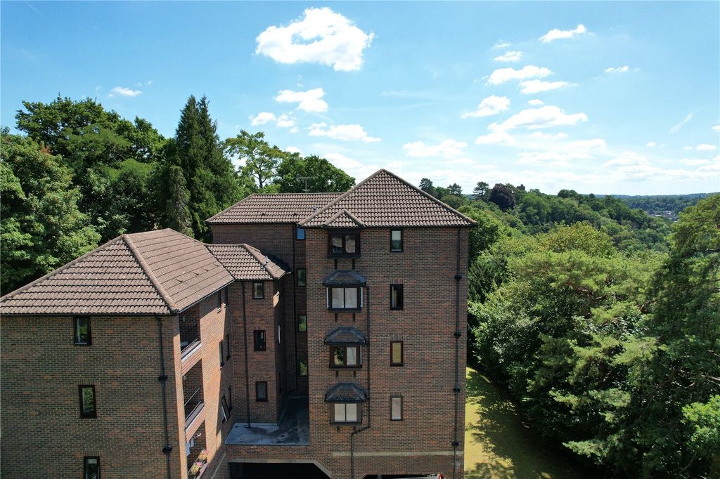 Property photo 1 of 9 Picture No. 22