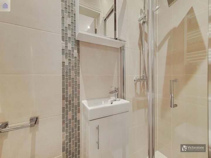Property photo 3 of 10 1299506