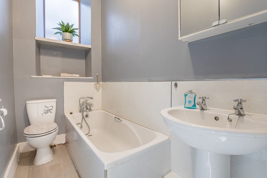 Additional image 6 of 2 bed flat for saleSunnybank Place, Aberdeen AB24