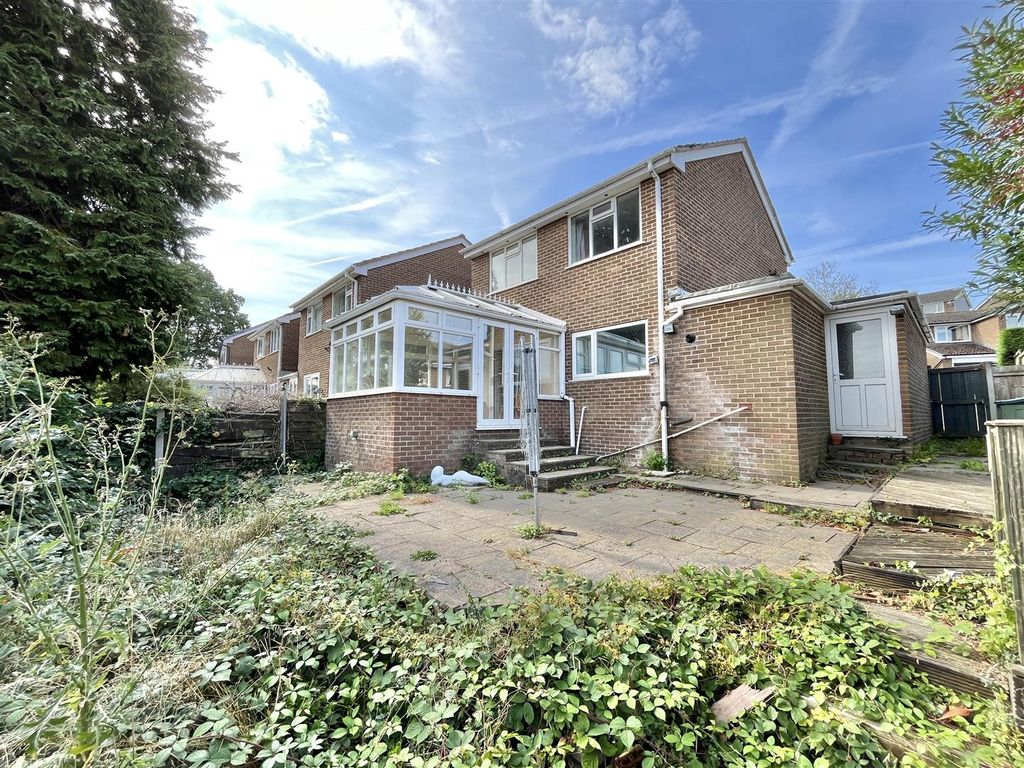 Property photo 1 of 13 Rear View