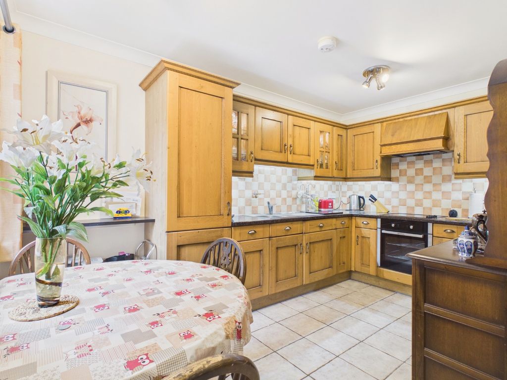 Property photo 2 of 19 5107566