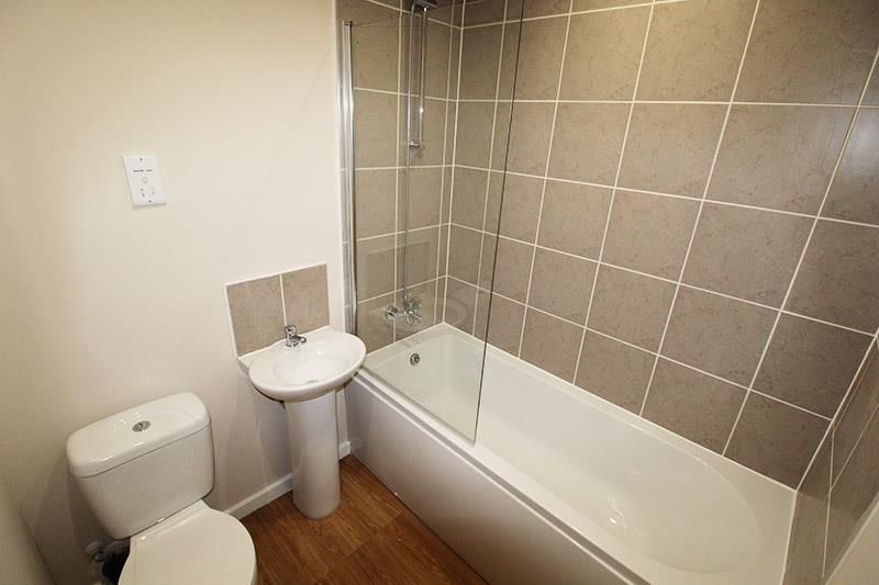 Property photo 2 of 5 Bathroom.Jpg