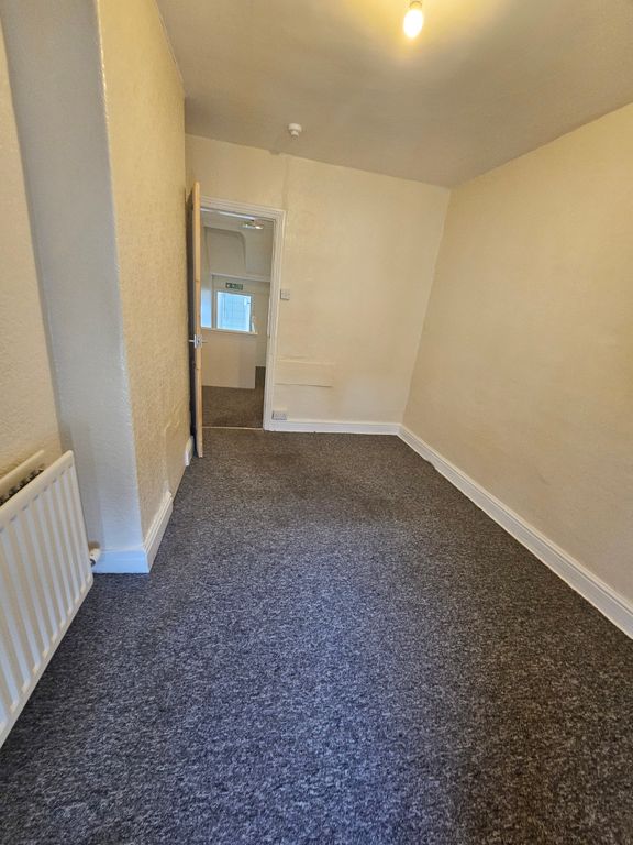 Additional image 15 of 1 bed flat to rentClifton Rd, Llandudno LL30