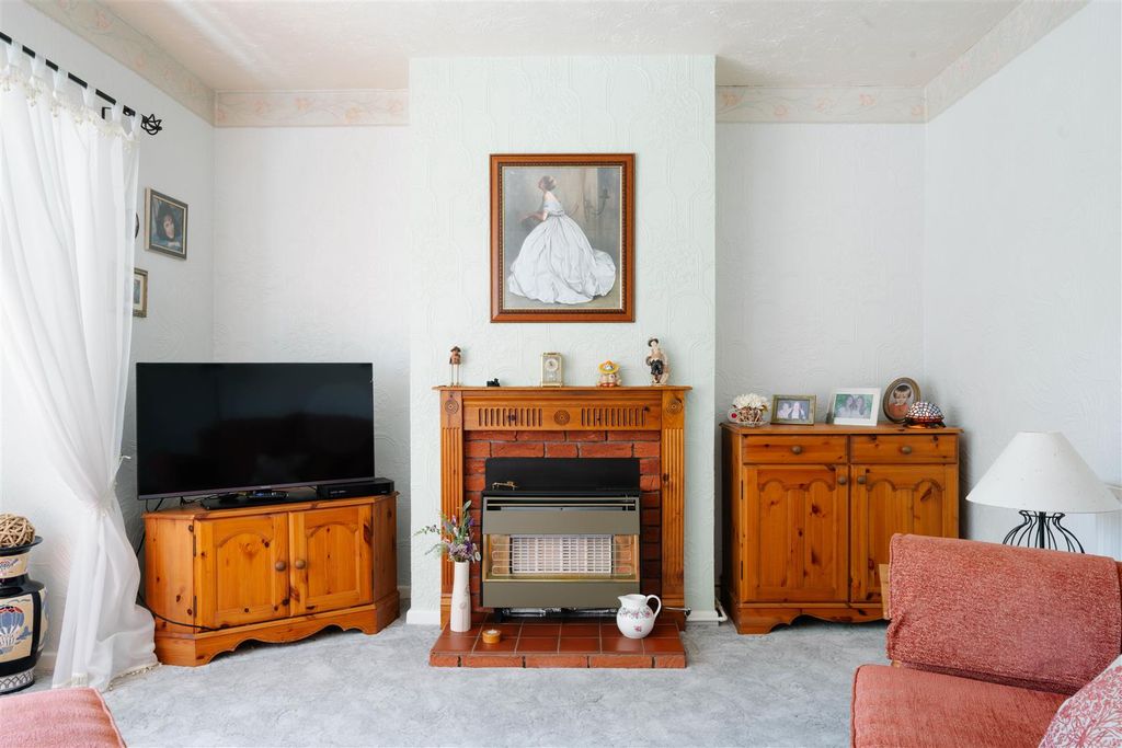 Property photo 2 of 29 Living Room.Jpg
