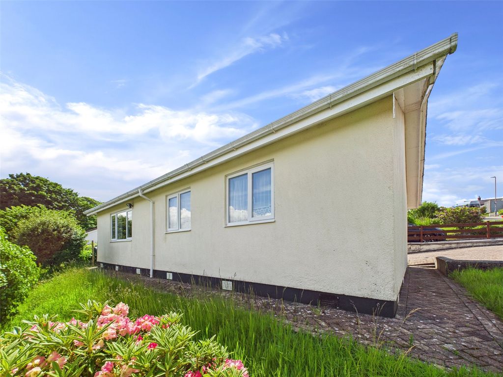 Property photo 2 of 15 Picture No. 03