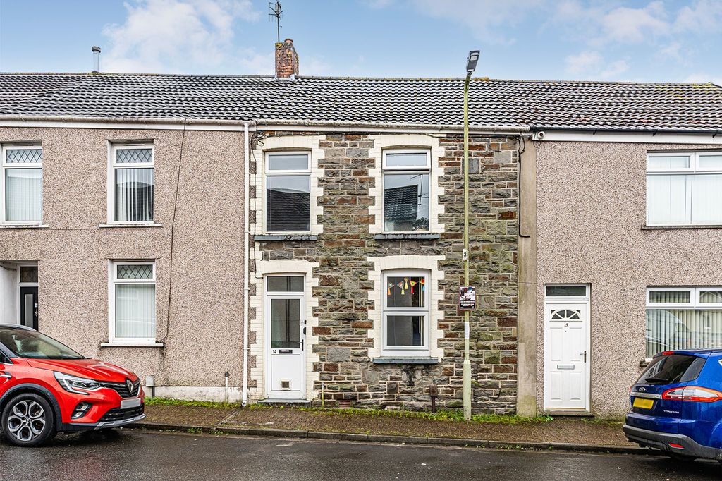 Property photo 1 of 31