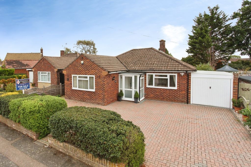 Property photo 1 of 18 Pbox-Img.Jpg