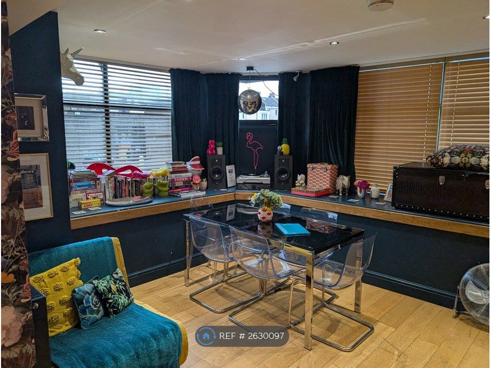 Property photo 1 of 11 Dining Area