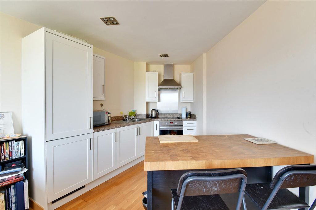Property photo 2 of 13 Kitchen 1#.Jpg