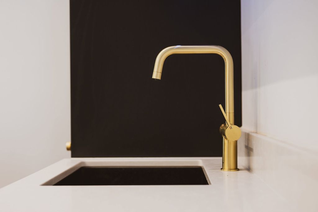 Property photo 3 of 44