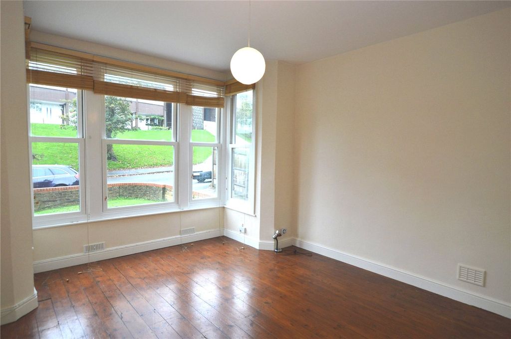 Property photo 1 of 9 Picture No. 01