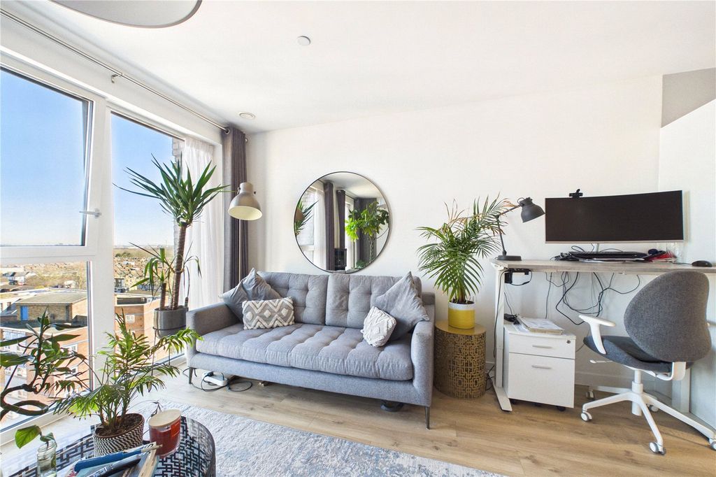 Property photo 3 of 18 Picture No. 03