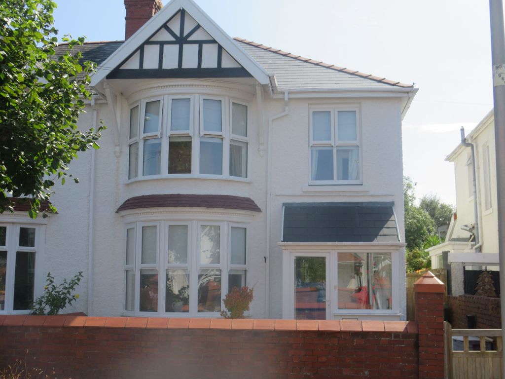 Property photo 1 of 103