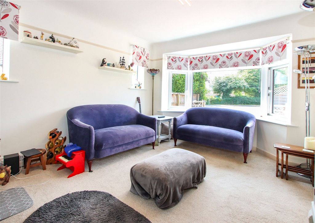 Property photo 3 of 15 Picture No. 01