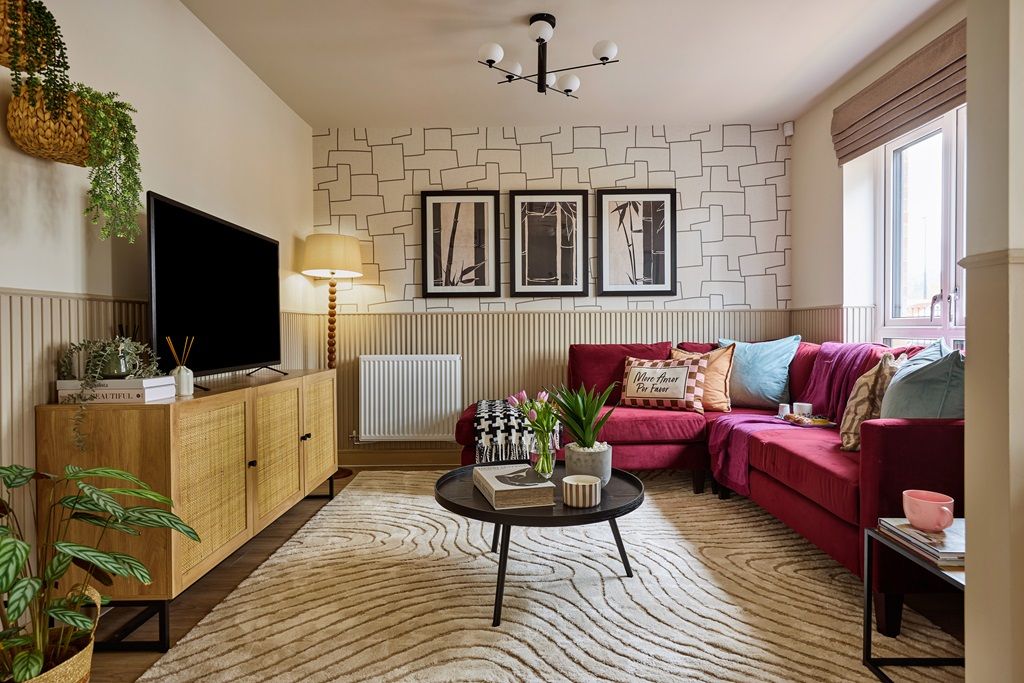 Property photo 3 of 16 A Versatile Space For Relaxing, Socialising And Making Memories