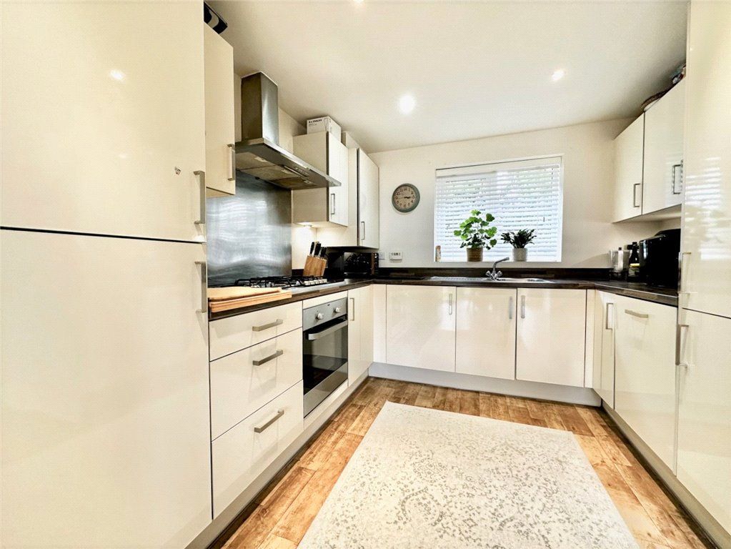 Property photo 2 of 18 Picture No. 26