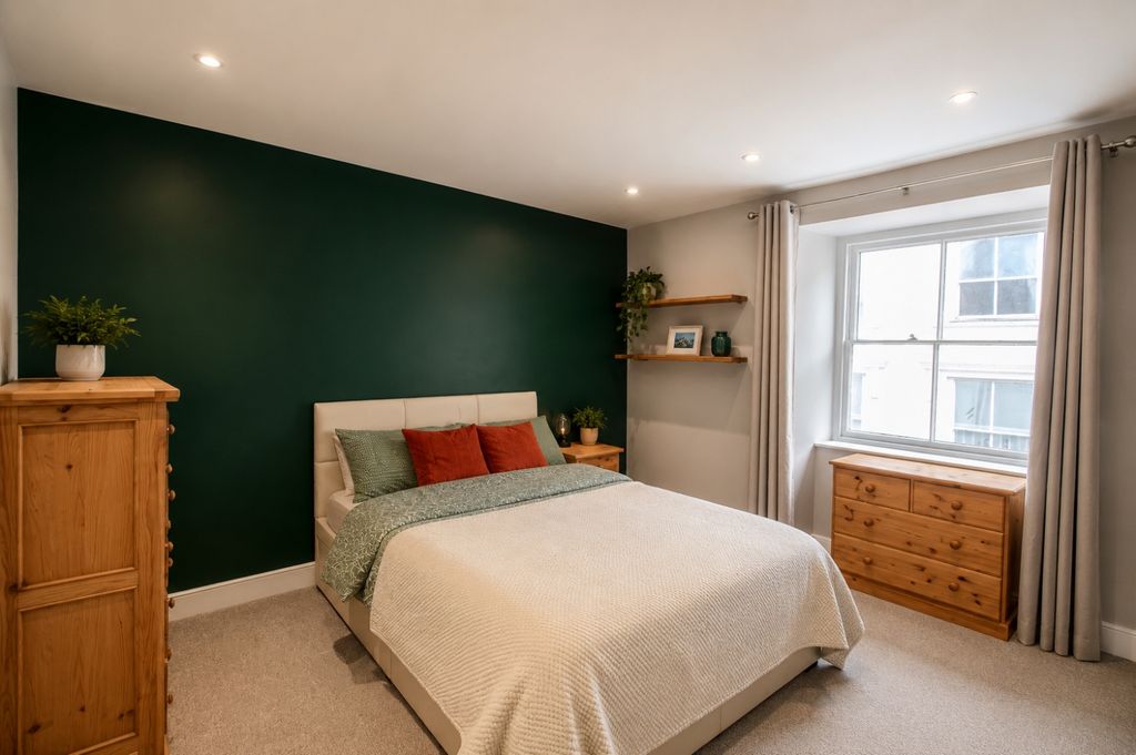 Property photo 1 of 8 Tps Bodmin 01208 74182 3