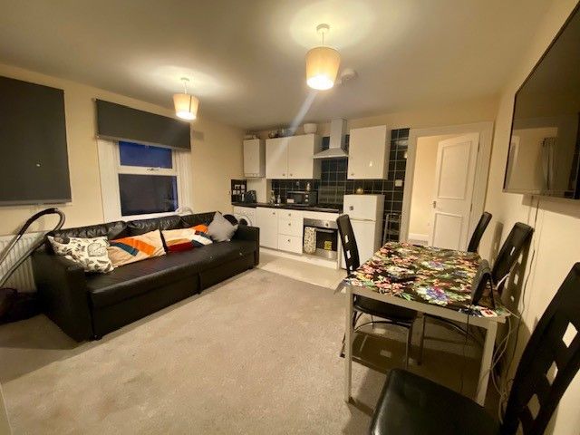 Property photo 3 of 4