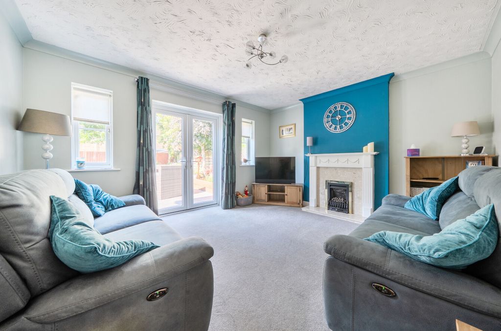Property photo 2 of 20 1494054-17-6A58A4...