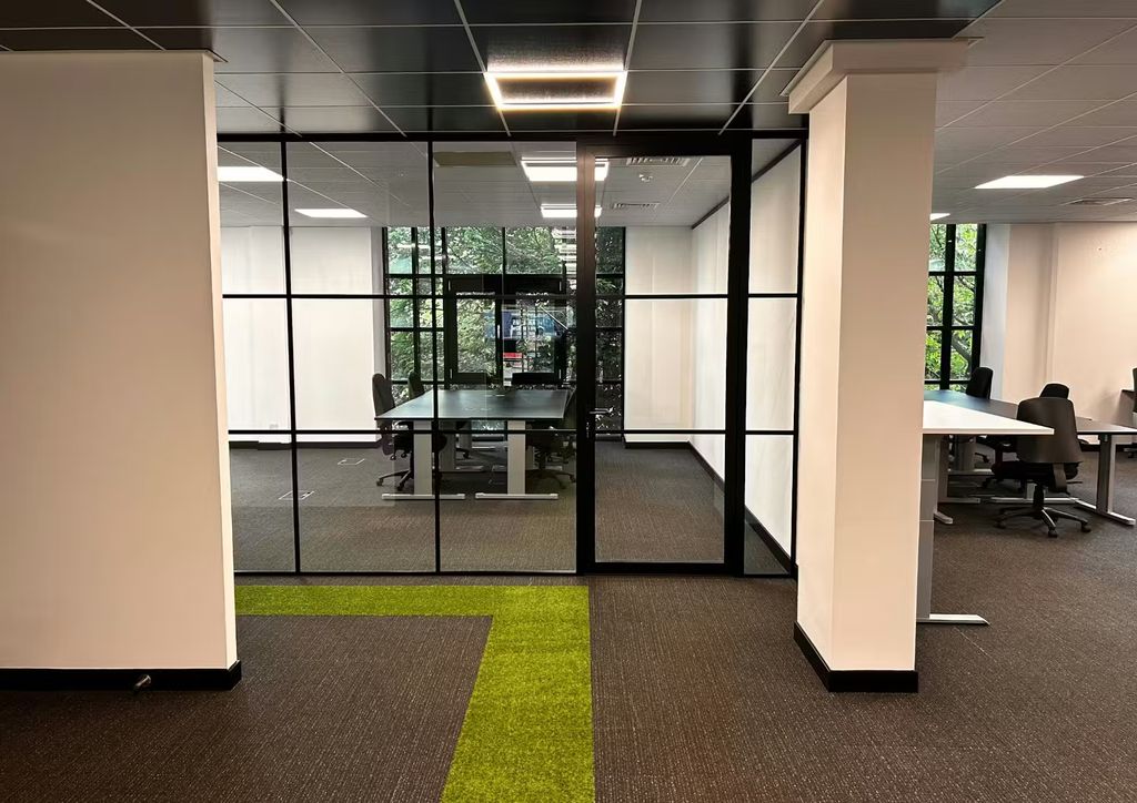 Property photo 1 of 9 Office