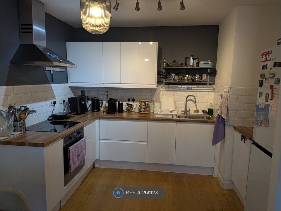 Property photo 2 of 5