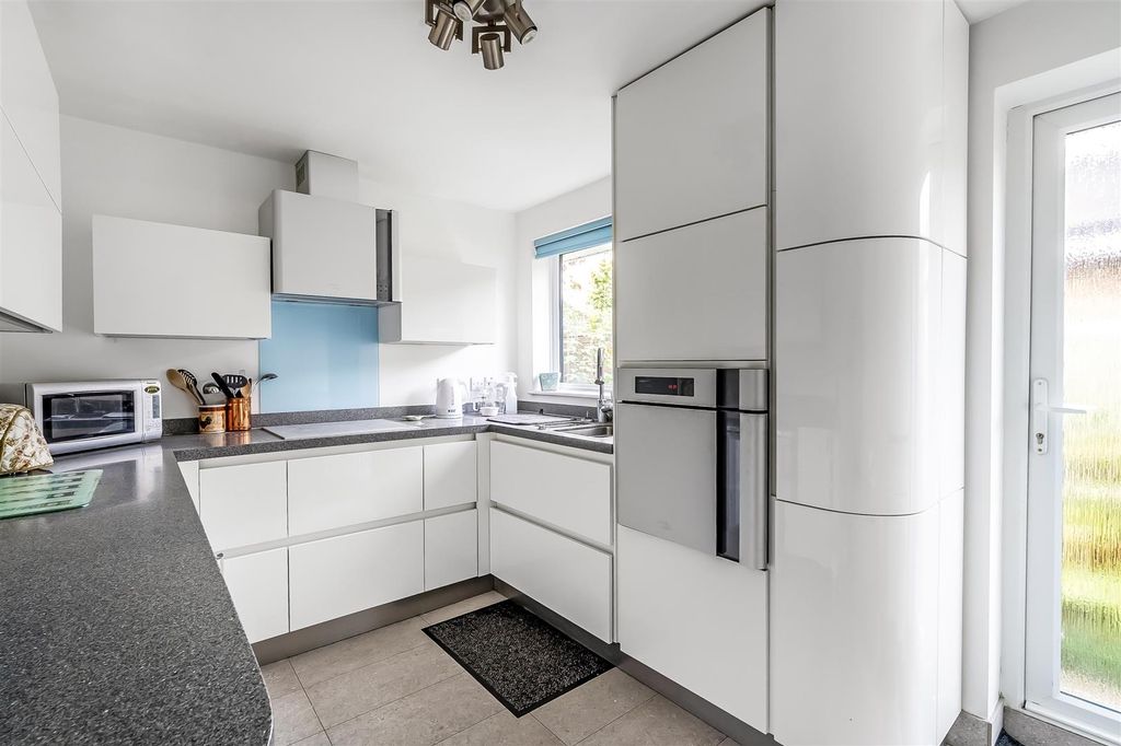 Property photo 2 of 13 .Candy-Croft-7.Jpg