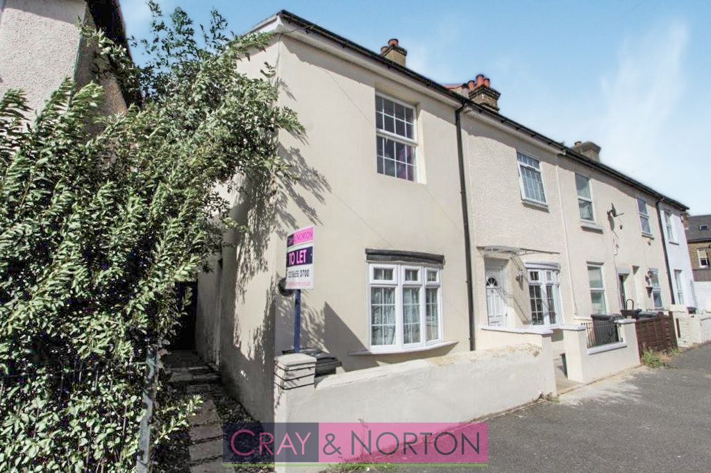 Property photo 1 of 7 Photo 8