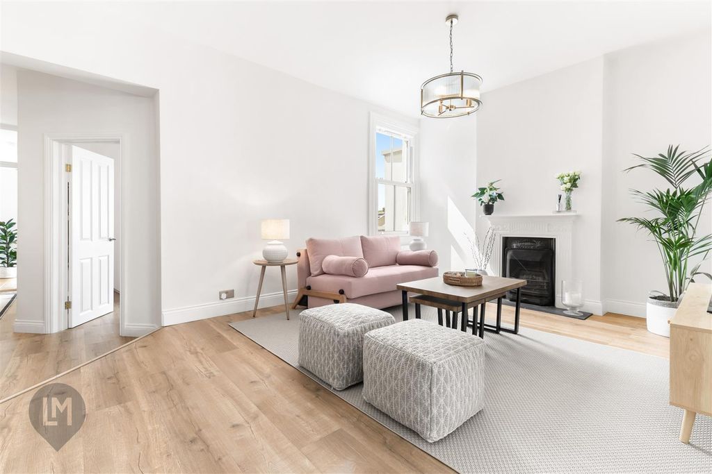Property photo 3 of 7 Reception Room