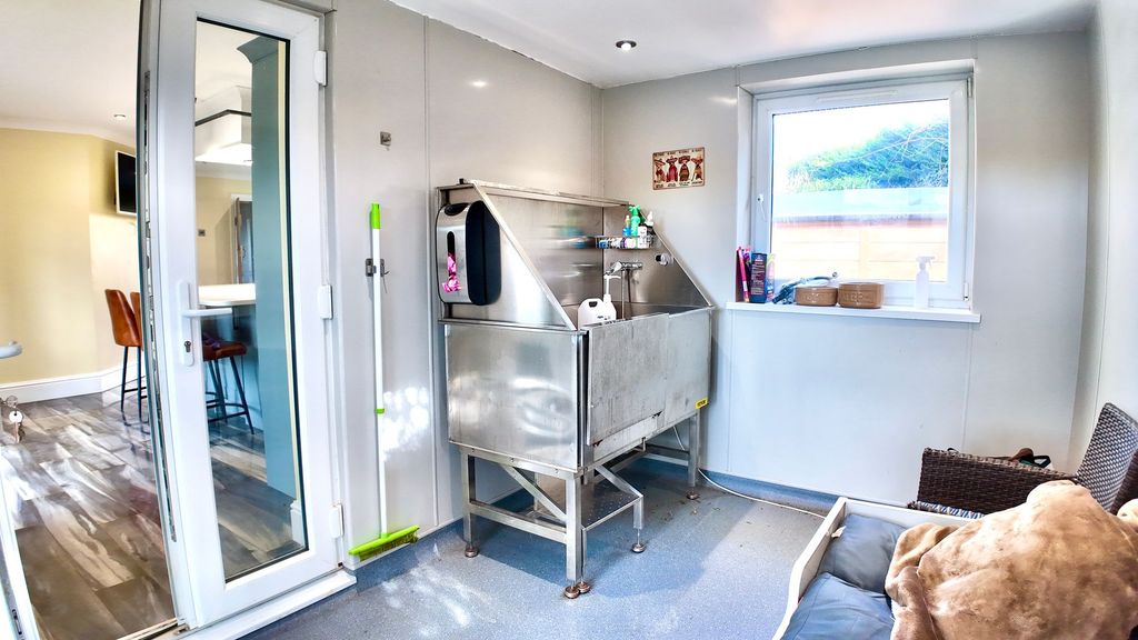 Additional image 16 of 5 bed detached house for saleDarren Ddu Road, Ynysybwl CF37