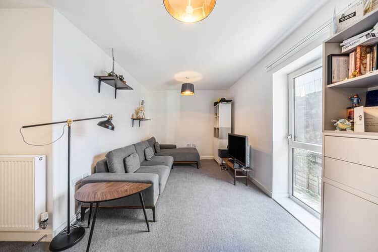 Property photo 1 of 21