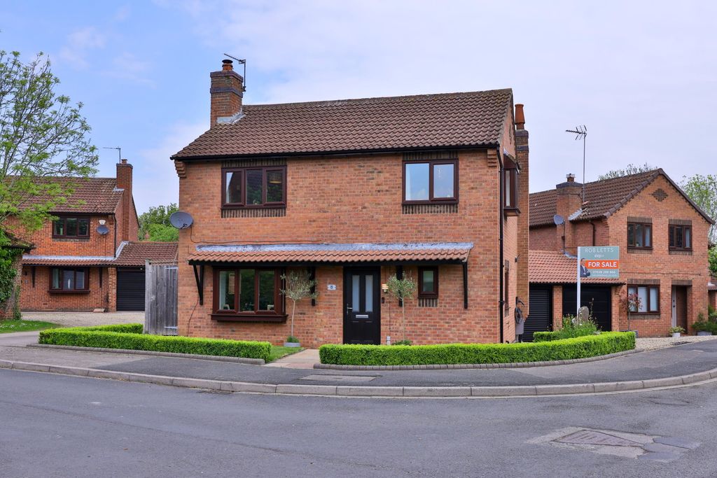 Property photo 1 of 35